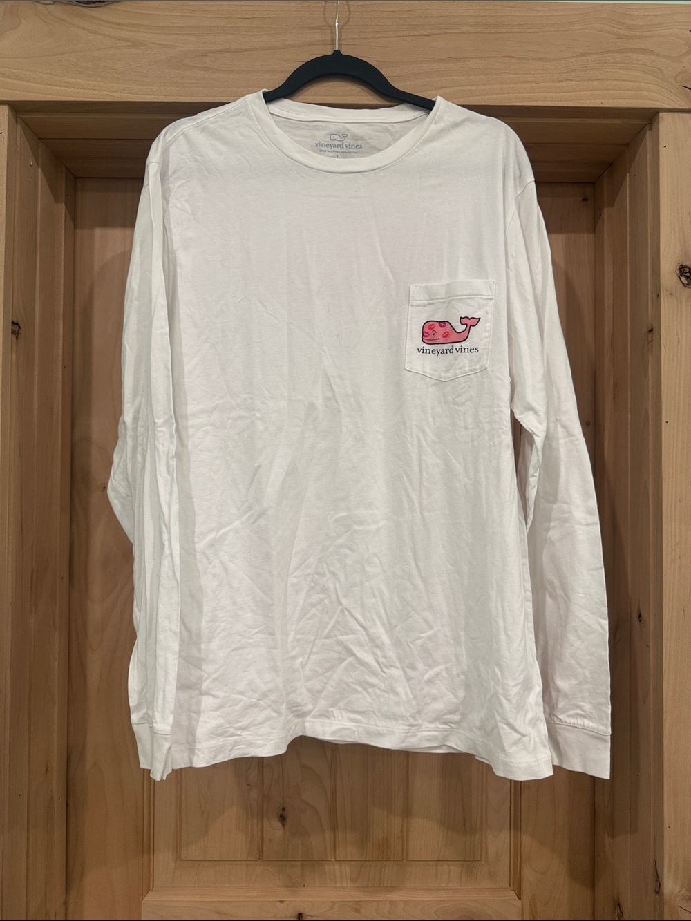 Vineyard Vines White Long-Sleeve Pocket Tee with Pink Whale